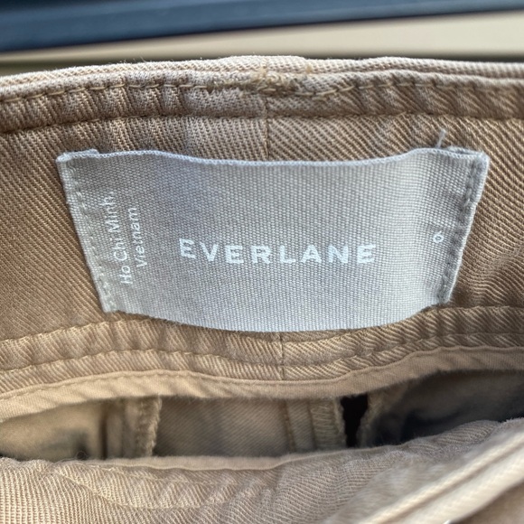 Everlane Tencel Way-High Taper Pant - Picture 5 of 8